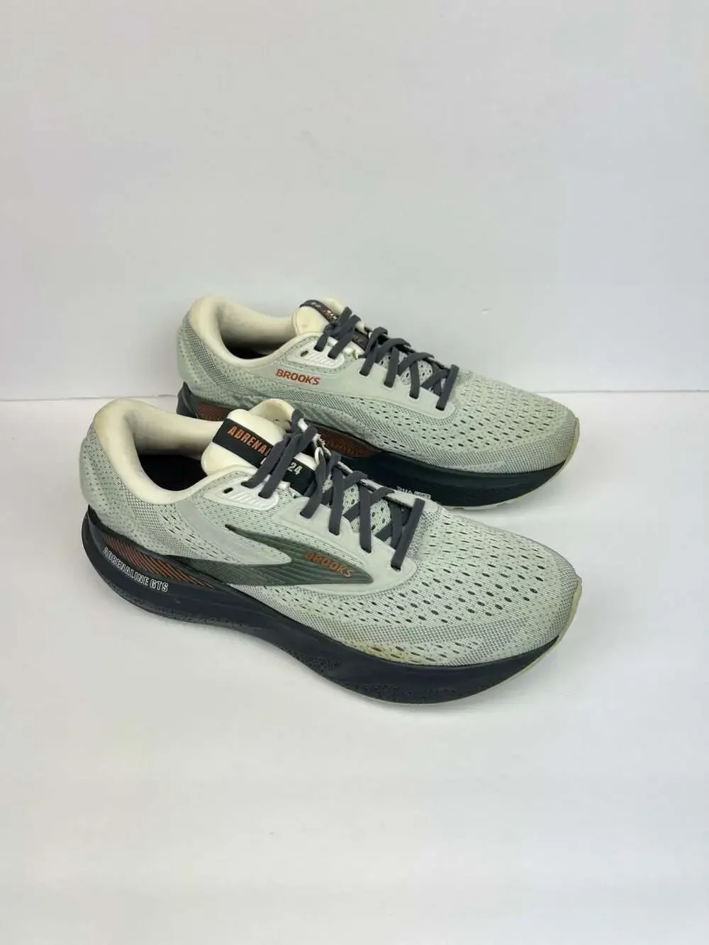 Brooks Adrenaline GTS 24 Women’s Size 11 B Green Mercury Copper 1204261B030